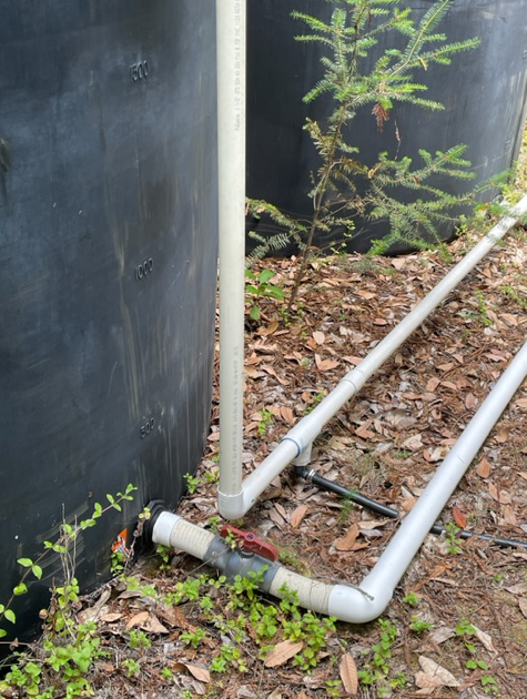 Water tanks must have defensible space